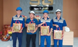 ỐNG THÉP SÀI GÒN TRAO TẶNG BÁNH TRUNG THU CHO NHÂN VIÊN – LAN TỎA YÊU THƯƠNG MÙA TRĂNG 2025